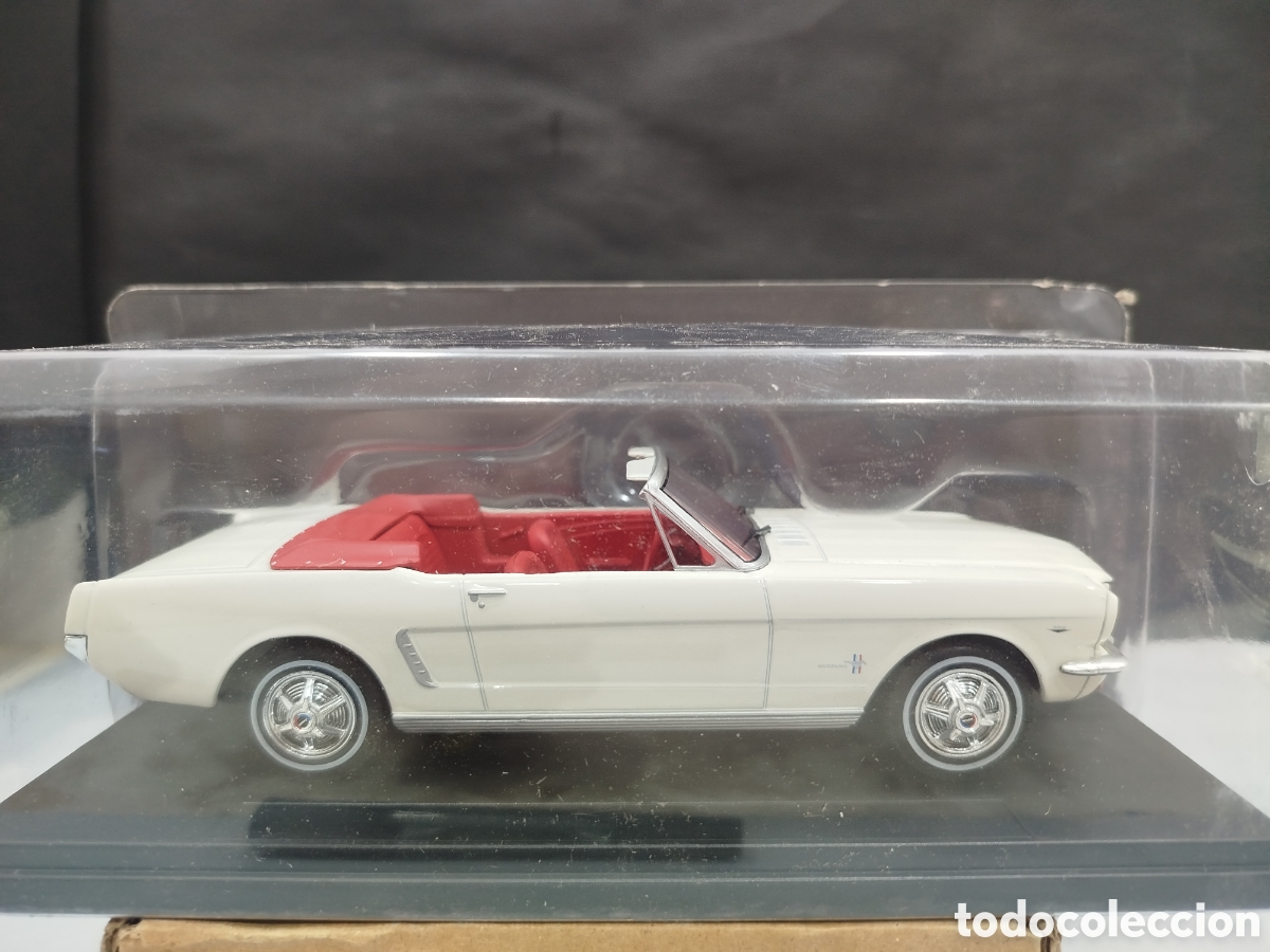 Coches a escala: Coche cl&aacute;sico Ford Mustang 1965 1/24