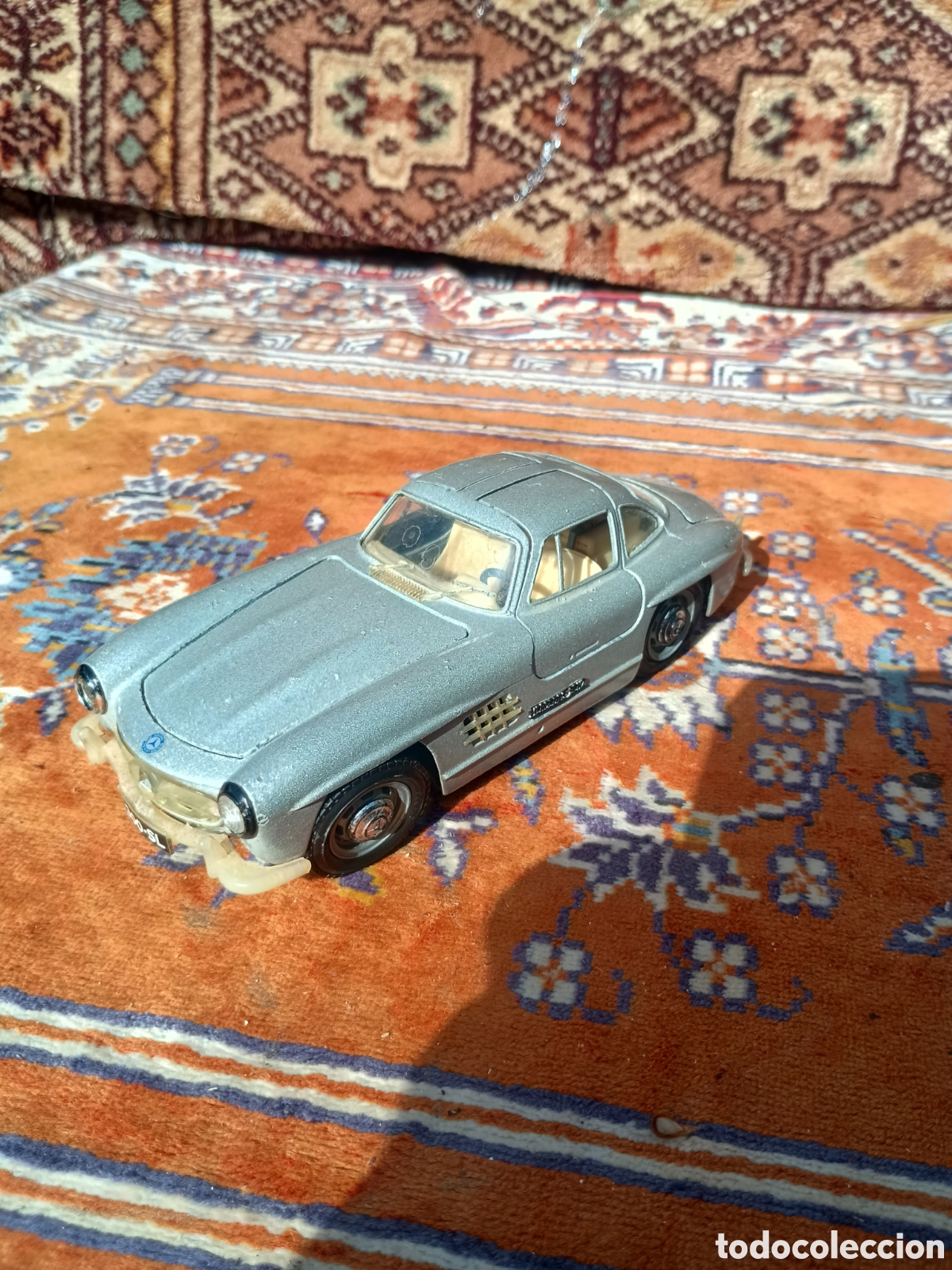 Coches a escala: Mercedes Benz escala 1/24