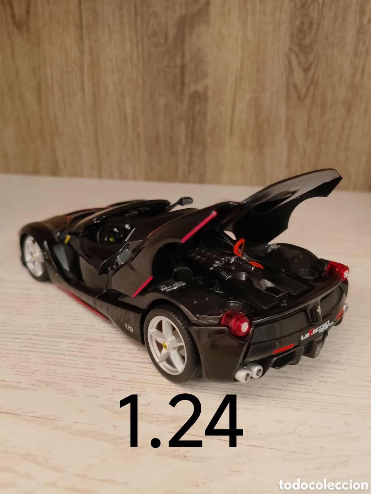 Coches a escala: FERRARI LAFERRARI APERTA