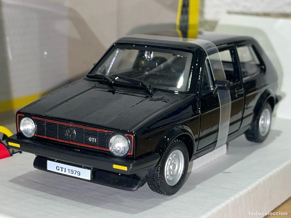 Coches a escala: Coche VOLKSWAGEN GOLF Mk1 GTi 1979 negro escala 1/24 die-cast metal car 1:24 burago nuevo en caja
