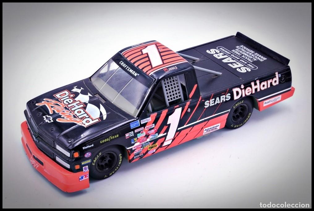 Coches a escala: Chevy C1500 1995 Toy PJ Jones Sears. . Racing Champions. 1/24