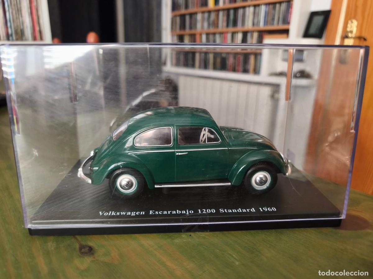 Coches a escala: Volkswagen Escarabajo Beetle K&auml;fer 1200 Standar 1960. Escala 1/24.
