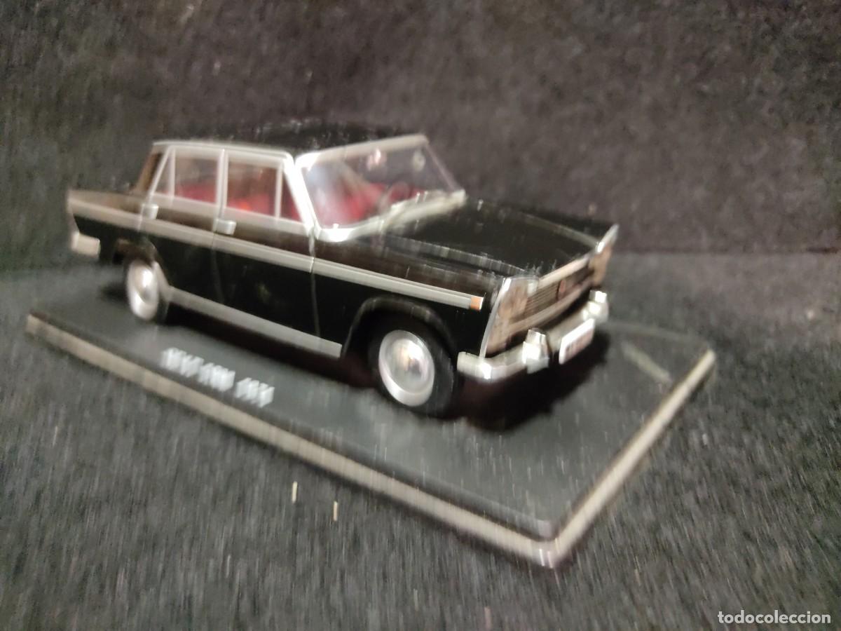Coches a escala: SEAT 1500-1971-COCHES INOLVIDABLES-SALVAT ESCALA 1/24