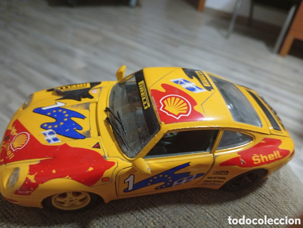 Modellautos: Coche burago 1/24 buen estado
