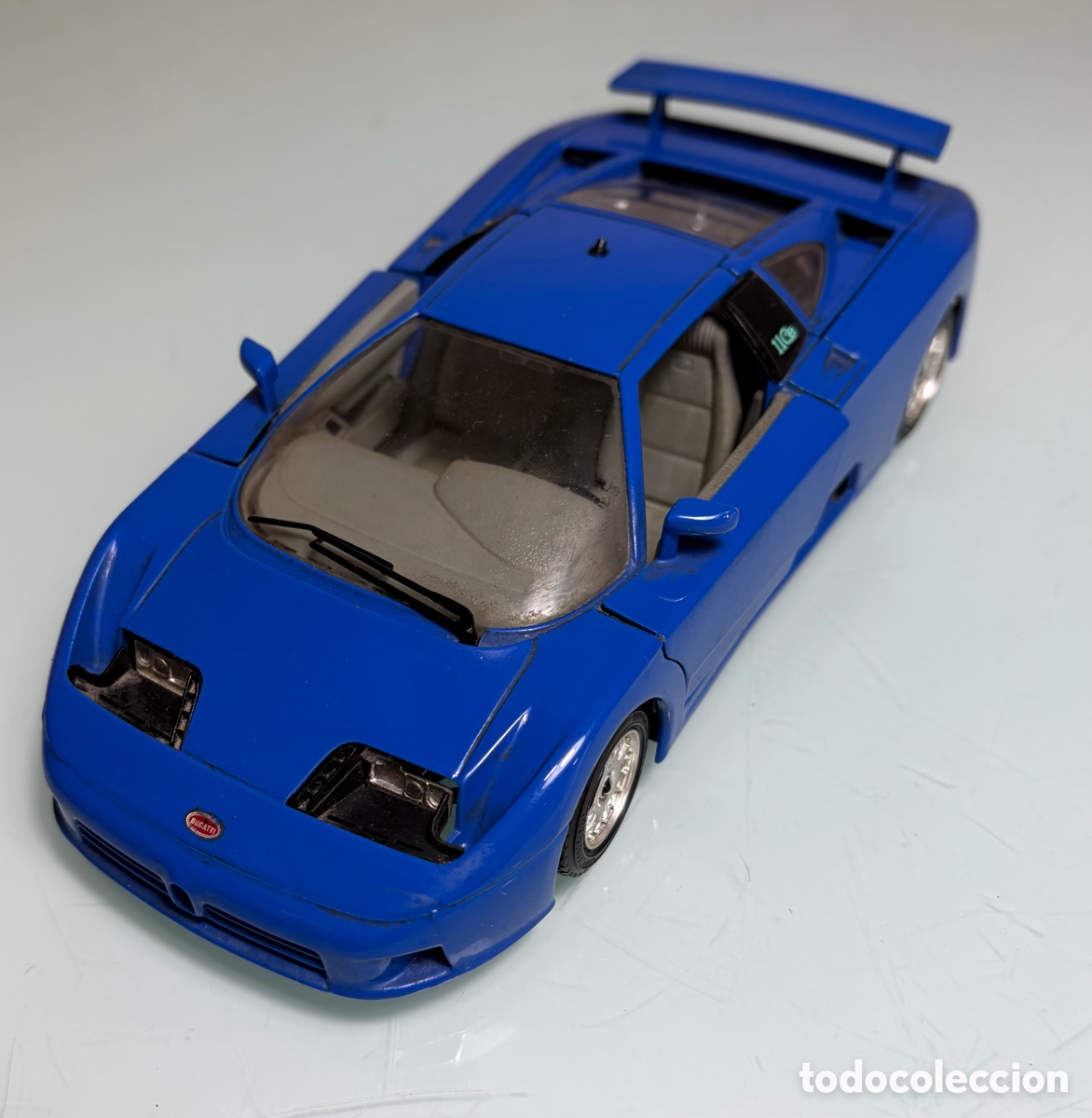 Coches a escala: Coche Bugatti EB 110 escala 1/24. Burago