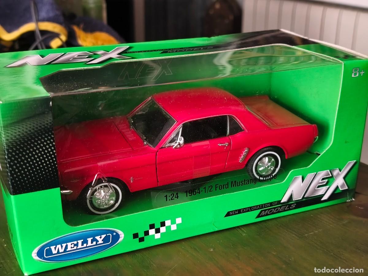 Coches a escala: Ford Mustang 1/2 Coupe Red (1964) Escala 1/24 .Welly 22451 Nex Models.