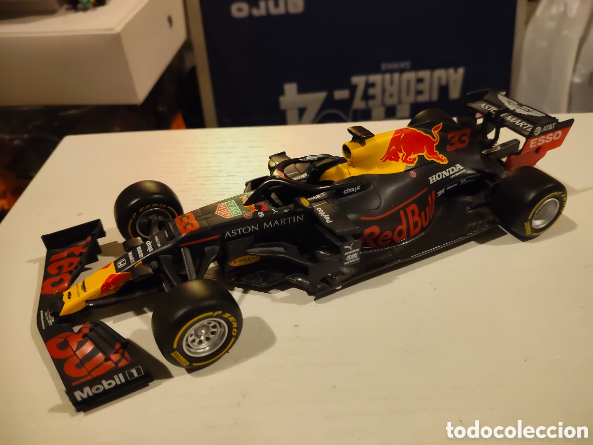 Coches a escala: Bburago 1/24 Aston Mart&iacute;n Red Bull Racing RB16