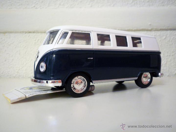 Coches a escala: Volkswagen Classical Bus 1962 azul - Foto 2
