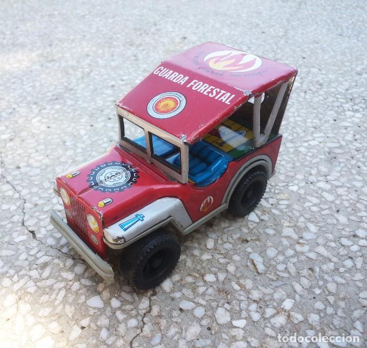 Model Cars: PAYVA - COCHE JEEP GUARDA FORESTAL - A&Ntilde;OS 70 - 10 X 6 X 4,5 CM