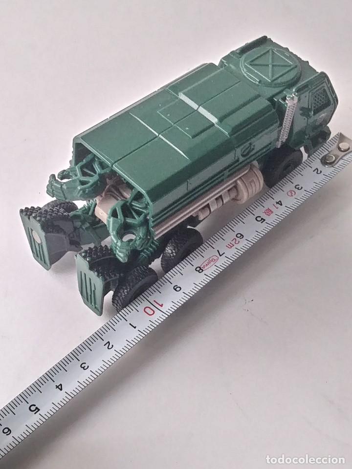 Coches a escala: HASBRO CAMION TRANSFORMERS - Foto 6