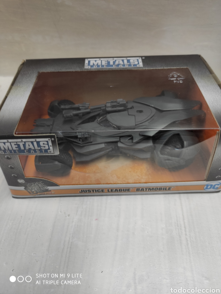 Coches a escala: Coche JUSTICE LEAGUE BATMOBILE 1/32 - Foto 1