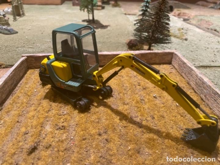 Coches a escala: Excavadora JOAL - Foto 1