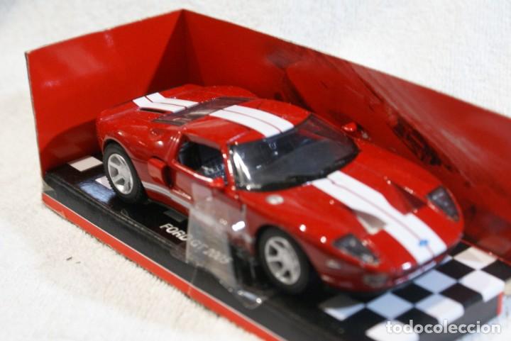 Coches a escala: COCHE FORD GT 2005 - Foto 2