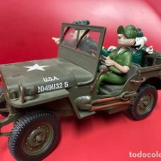 Coches a escala: GATE BEETLE BAILEY IN WILLY'S JEEP ADVENTURES COLECCIONABLE 1:32