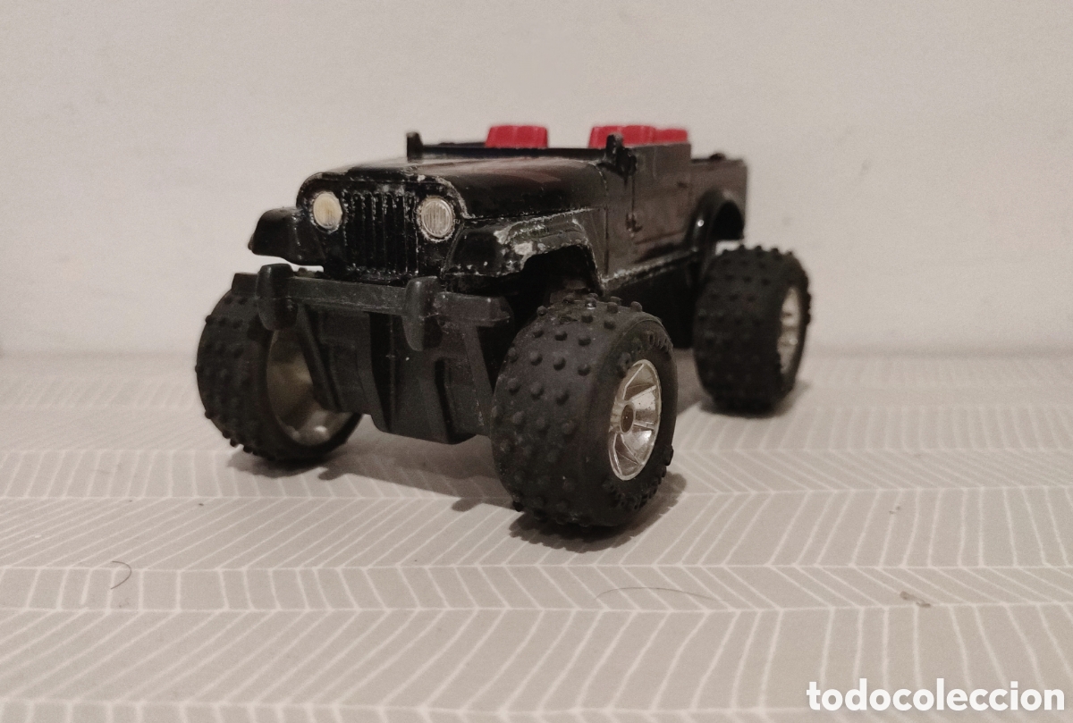Coches a escala: Majorette - Jeep 4x4 - Foto 1