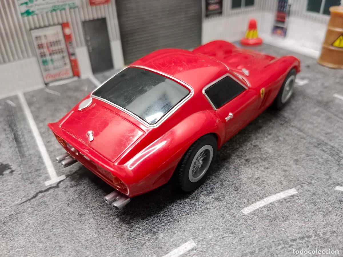 Coches a escala: Ferrari 250 GTO Shell V-Power 1/38 Pullback - Foto 2
