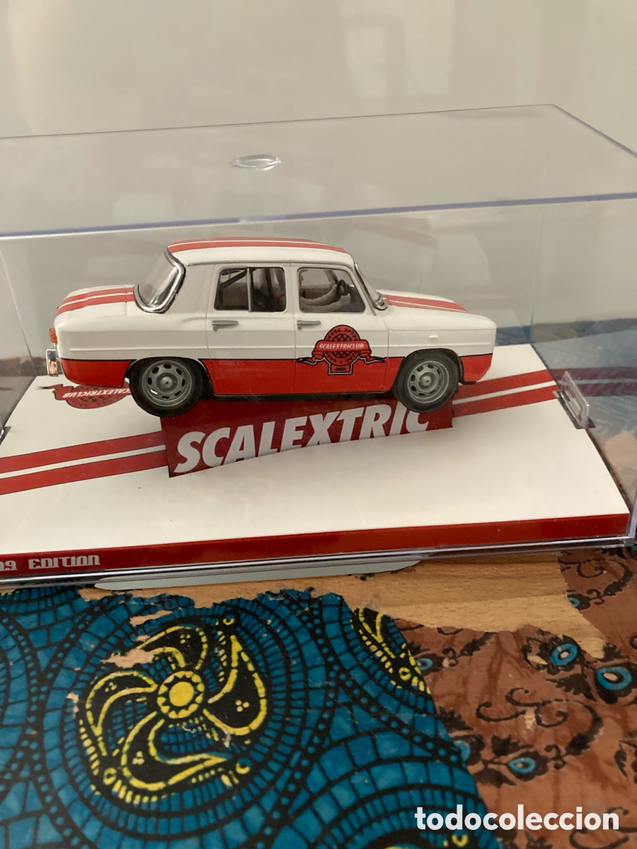 Coches a escala: scalextric coche Renault 8 precintado - Foto 4