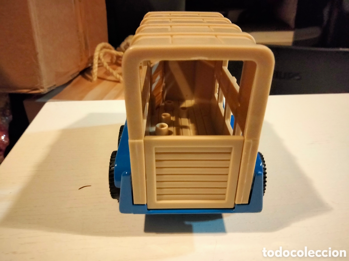Coches a escala: Remolque caballos diecast 1/32 - Foto 4