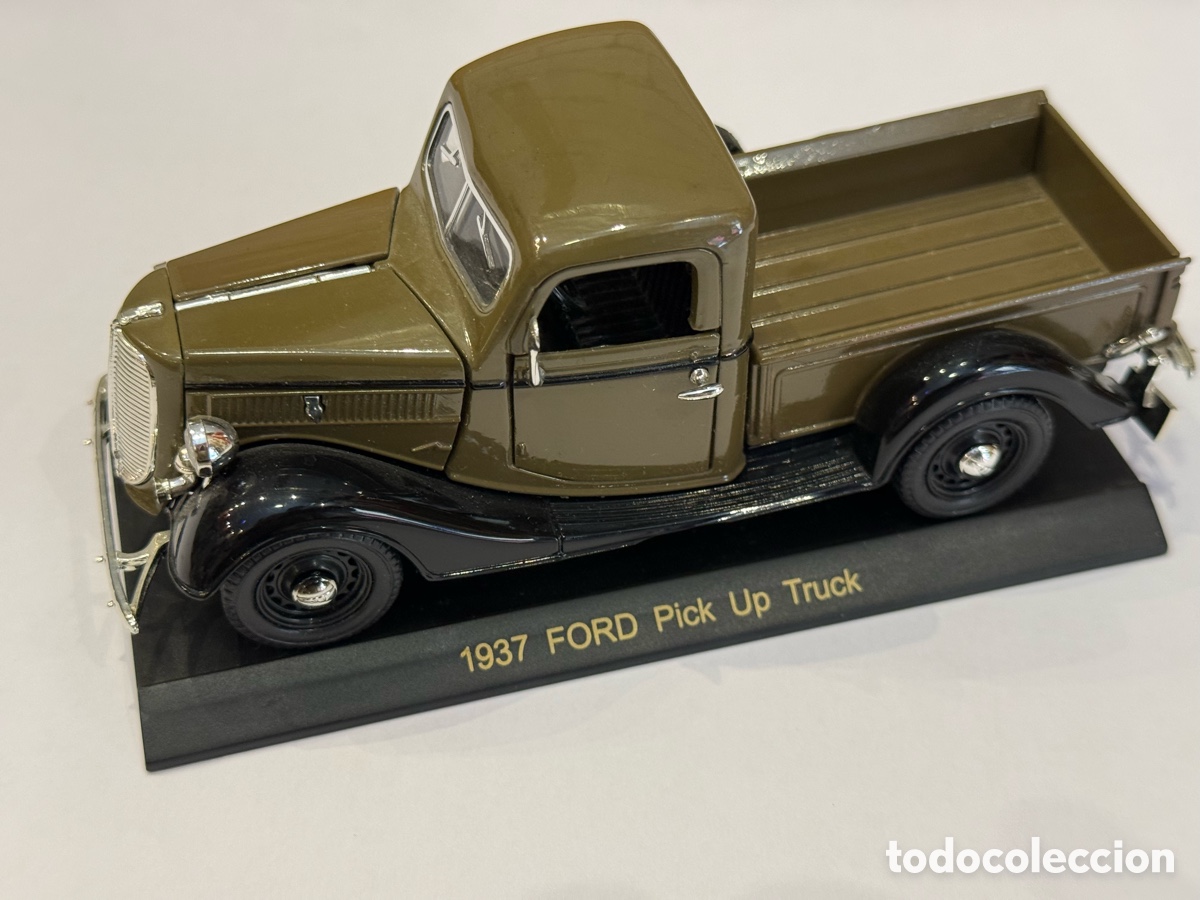 Coches a escala: FORD 1937 PICK UP TRUCK VINTAGE CAR con su soporte
