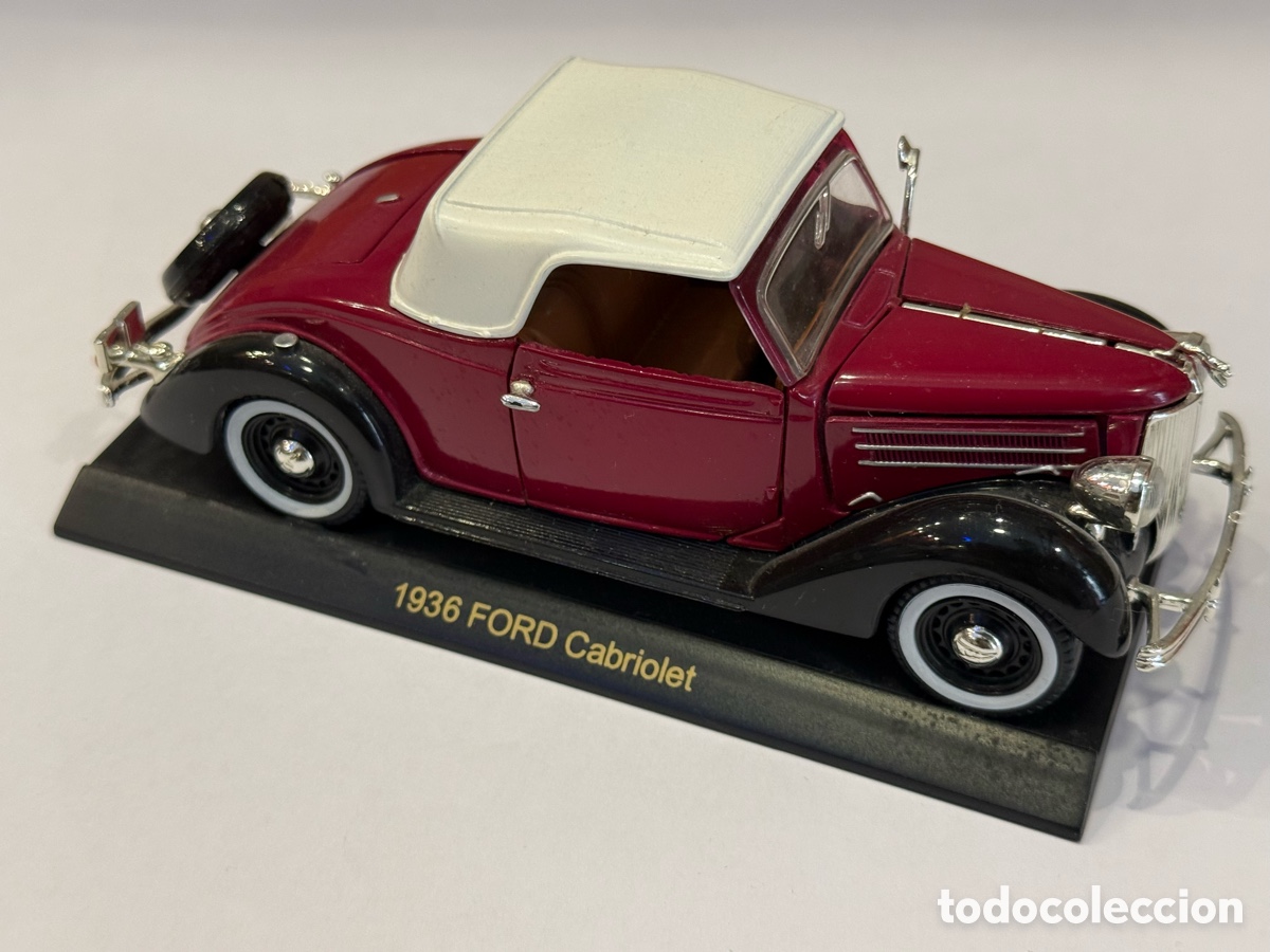 Coches a escala: VINTAGE CARS FORD CABRIOLET 1936 en su soporte