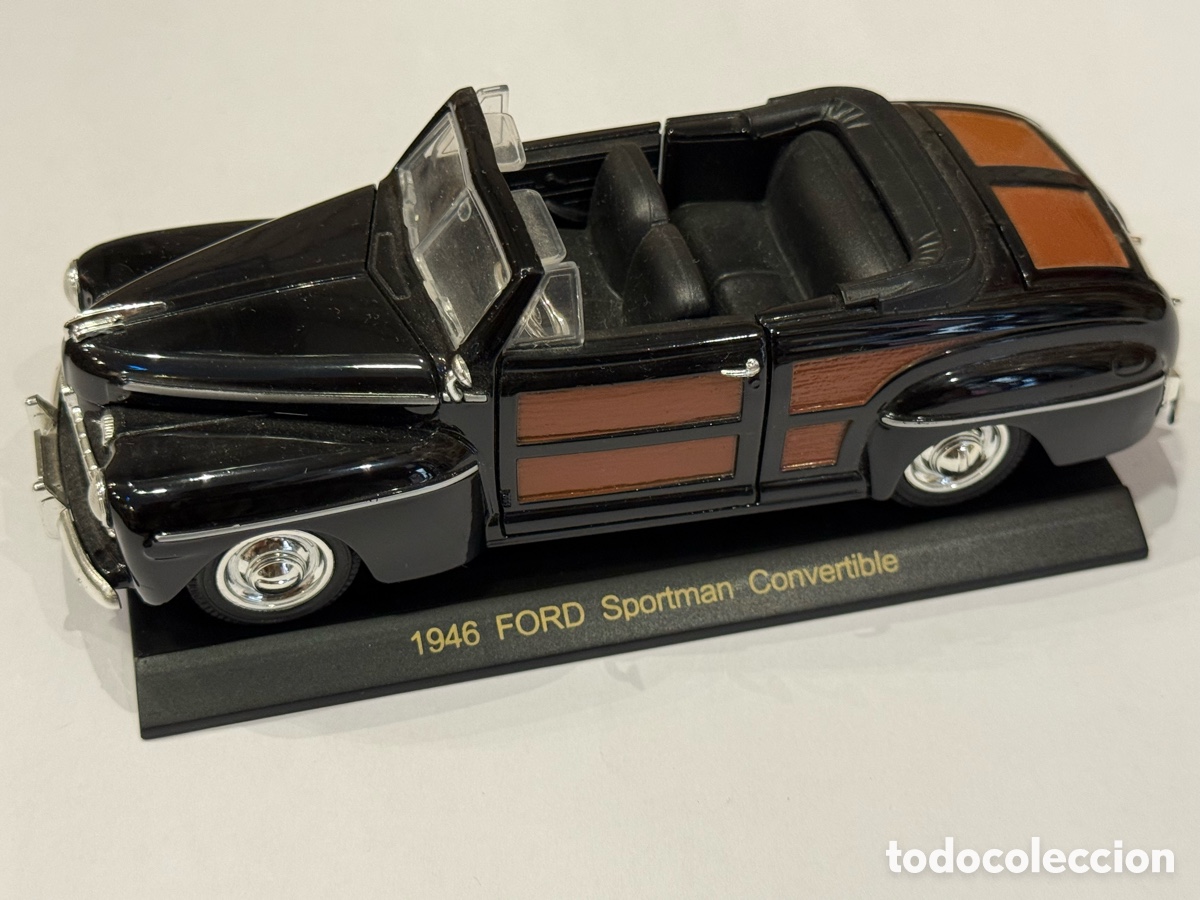 Coches a escala: Ford sportman convertible 1946 en su peana