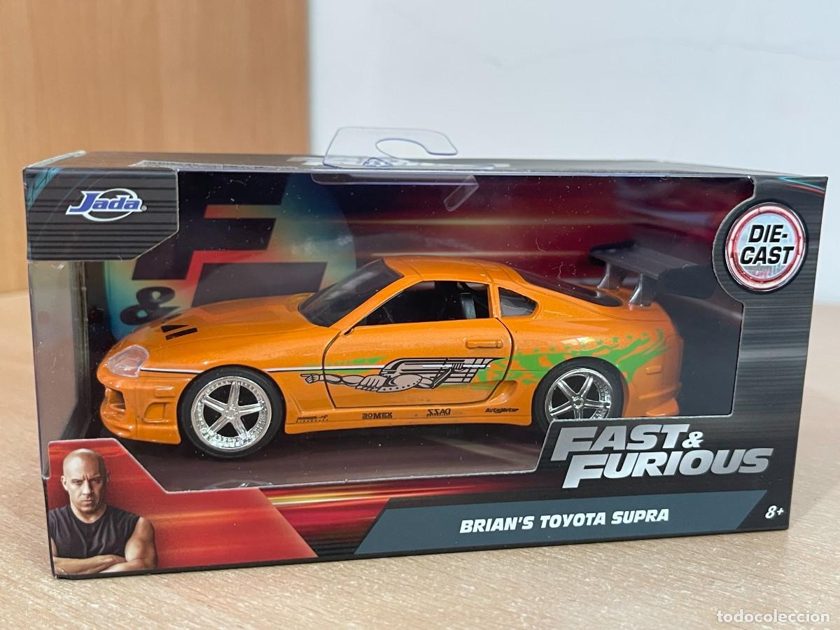 Coches a escala: Coche Brian&acute;s TOYOTA SUPRA Fast & Furious Vin Diesel Dom Toretto 1:32 die-cast metal car jada