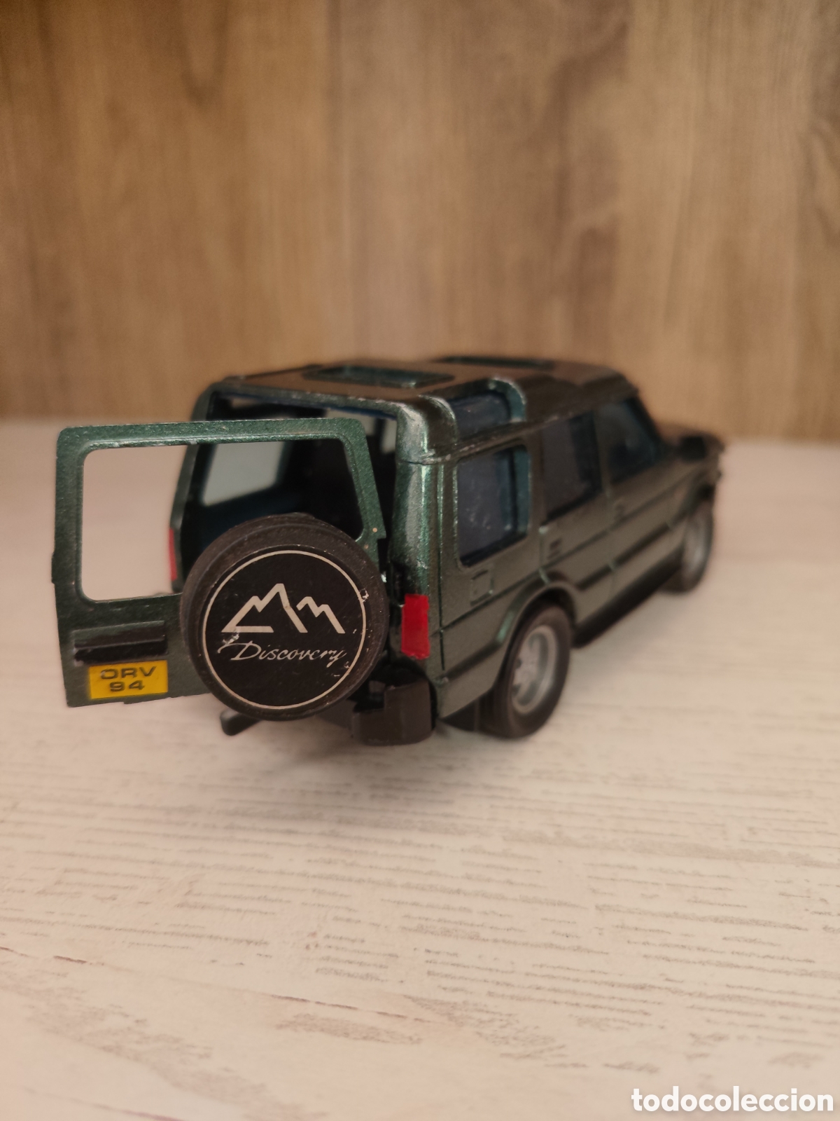 Coches a escala: LAND ROVER DISCOVERY Td4