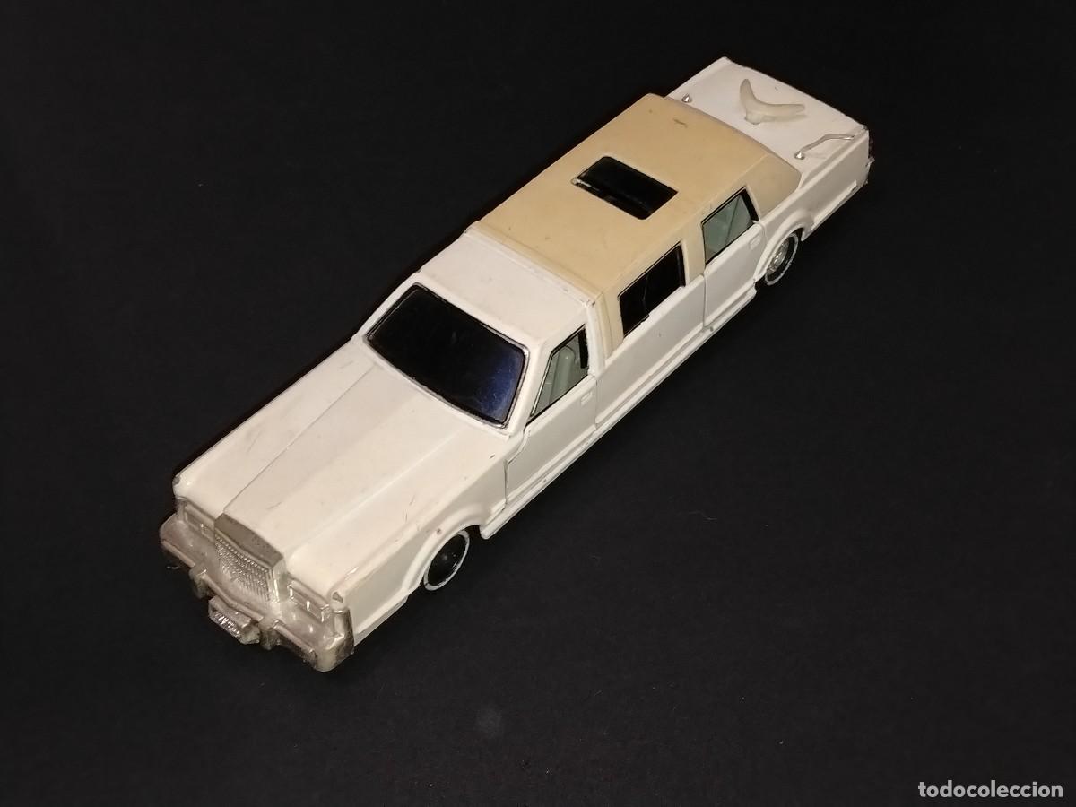 Coches a escala: LIMUSINA LINCOLN 80S MAJORETTE REF:3045 1/32