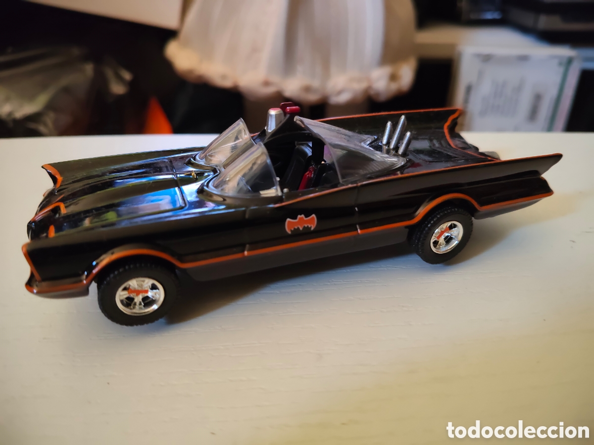 Coches a escala: Jada toys 1/32 Batmovil Batman 1966 serie televisi&oacute;n