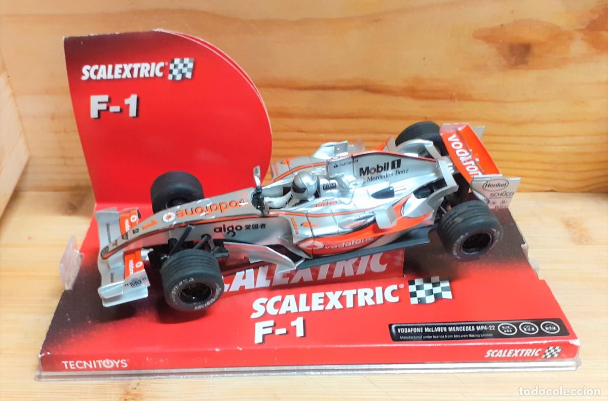 Coches a escala: COCHE SCALEXTRIC F-1 VODAFONE MCLAREN MERCEDES MP4-22