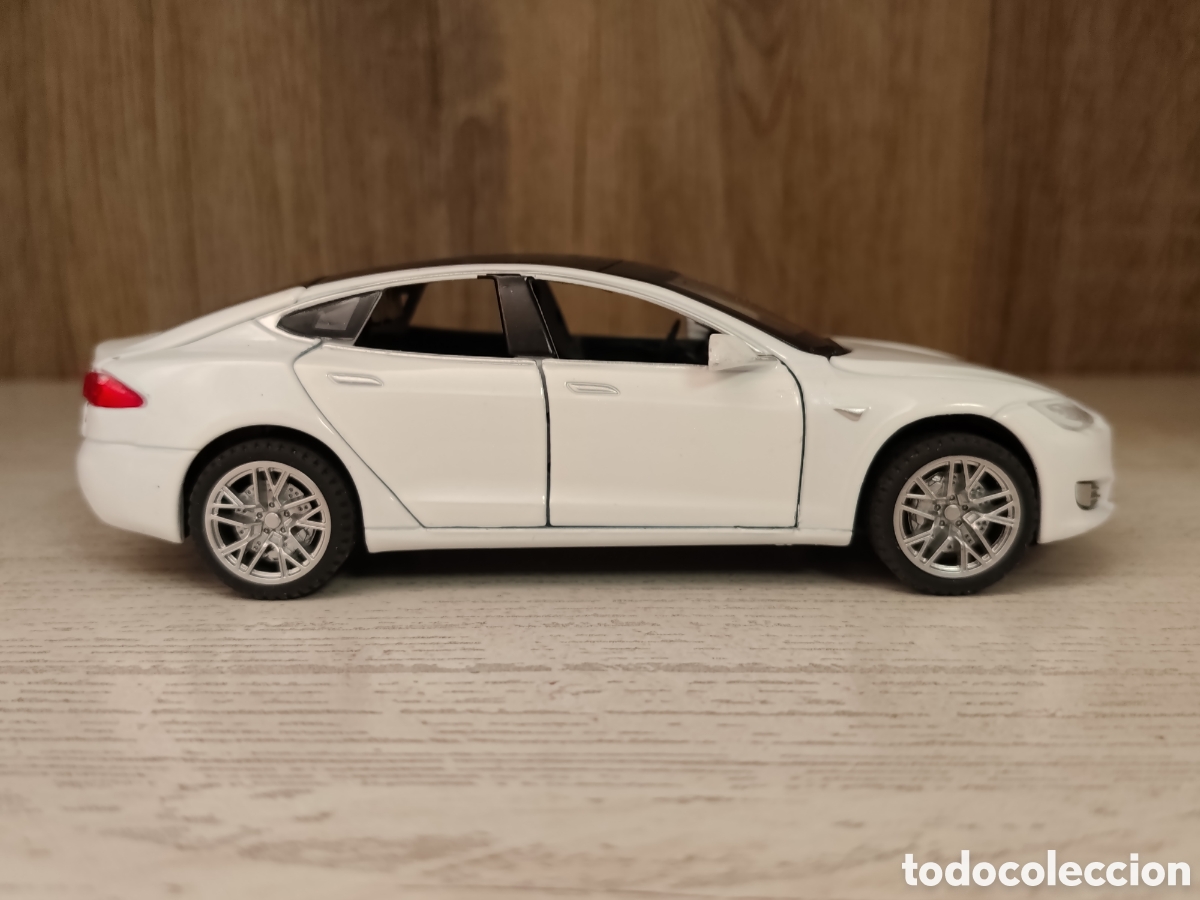 Coches a escala: TESLA model S escala 1.32 - Foto 2