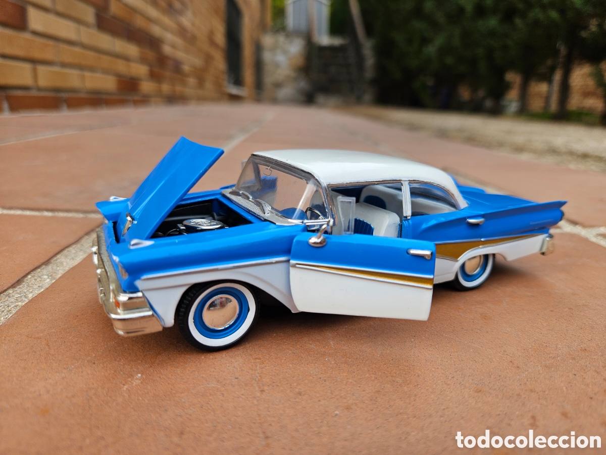 Coches a escala: Ford Fairline 500 del 58 escala 1:32