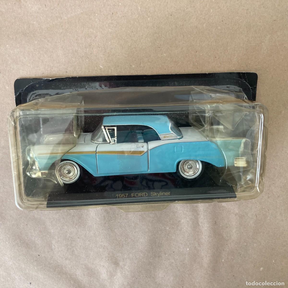 Coches a escala: COCHE COLECCCI&Oacute;N FORD SKYLINER 1957, ESCALA 1/32