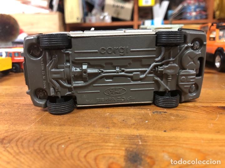 Corgi CC96012 - Ford Sierra Spender - Échelle 1/36 - Neuf
