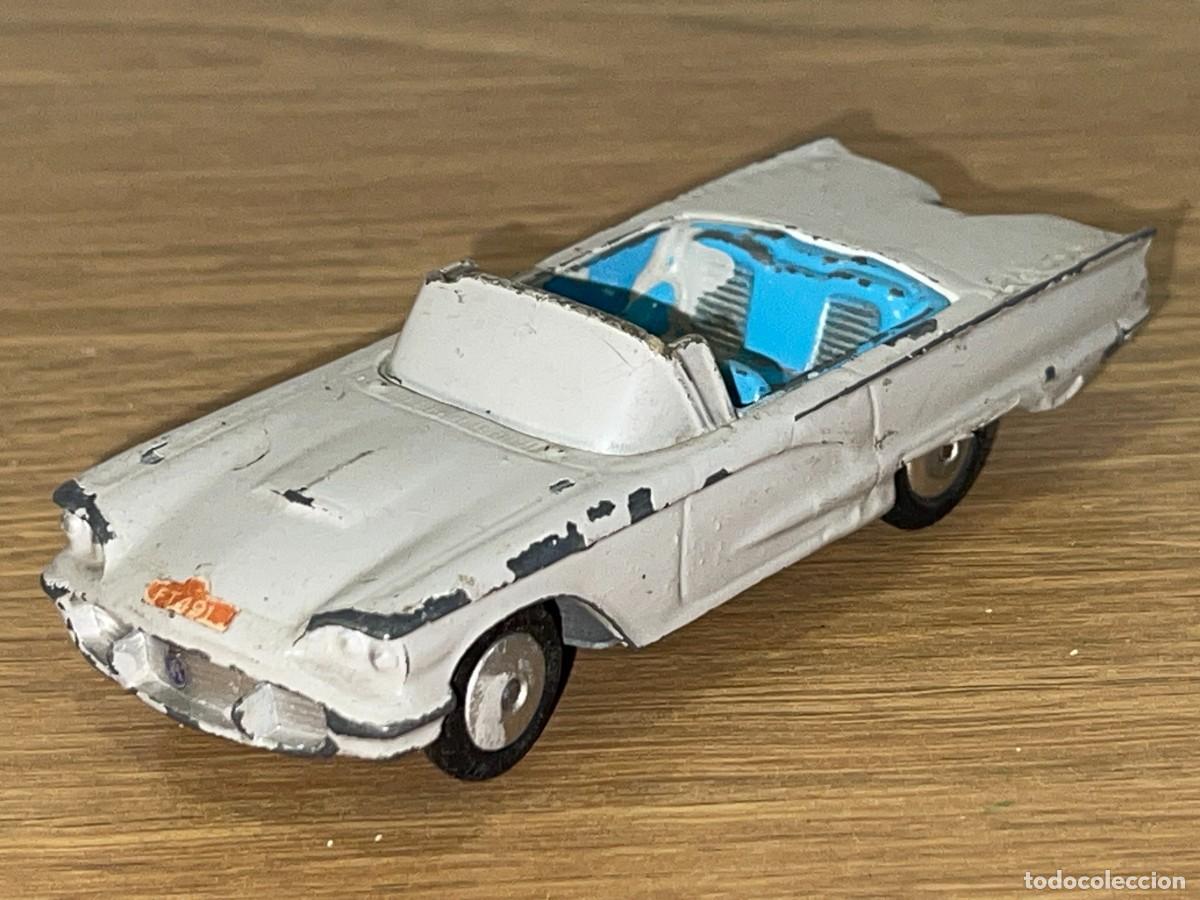 Modellautos: 14- Corgi Toys coche FORD THUNDERBIRD Open Sport 215 Made in Great Britain die-cast a&ntilde;os 60 1:43