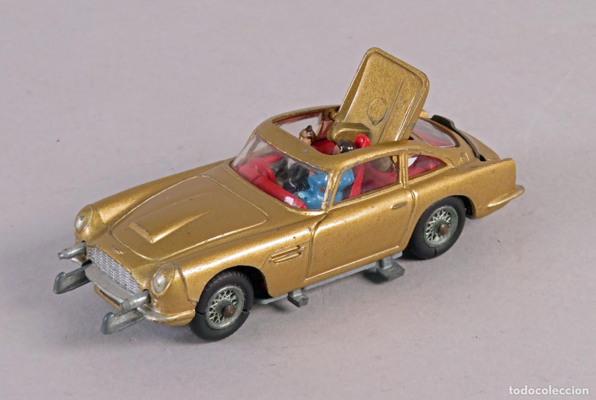 Coches a escala: Aston Martin DB5 James Bond Corgi Toys Goldfinger Made in Great Britain a&ntilde;os 60