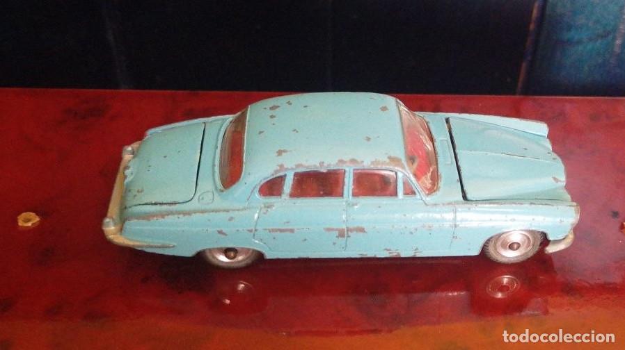 Coches a escala: Corgi Toys Jaguar x Saloon 238