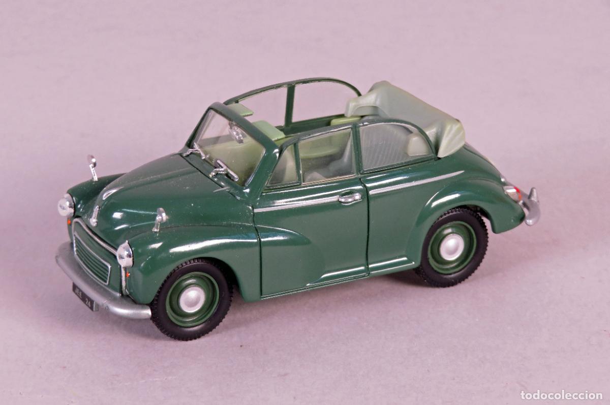 Coches a escala: Morris Minor Convertible Corgi 1/43 Made in China a&ntilde;os 90