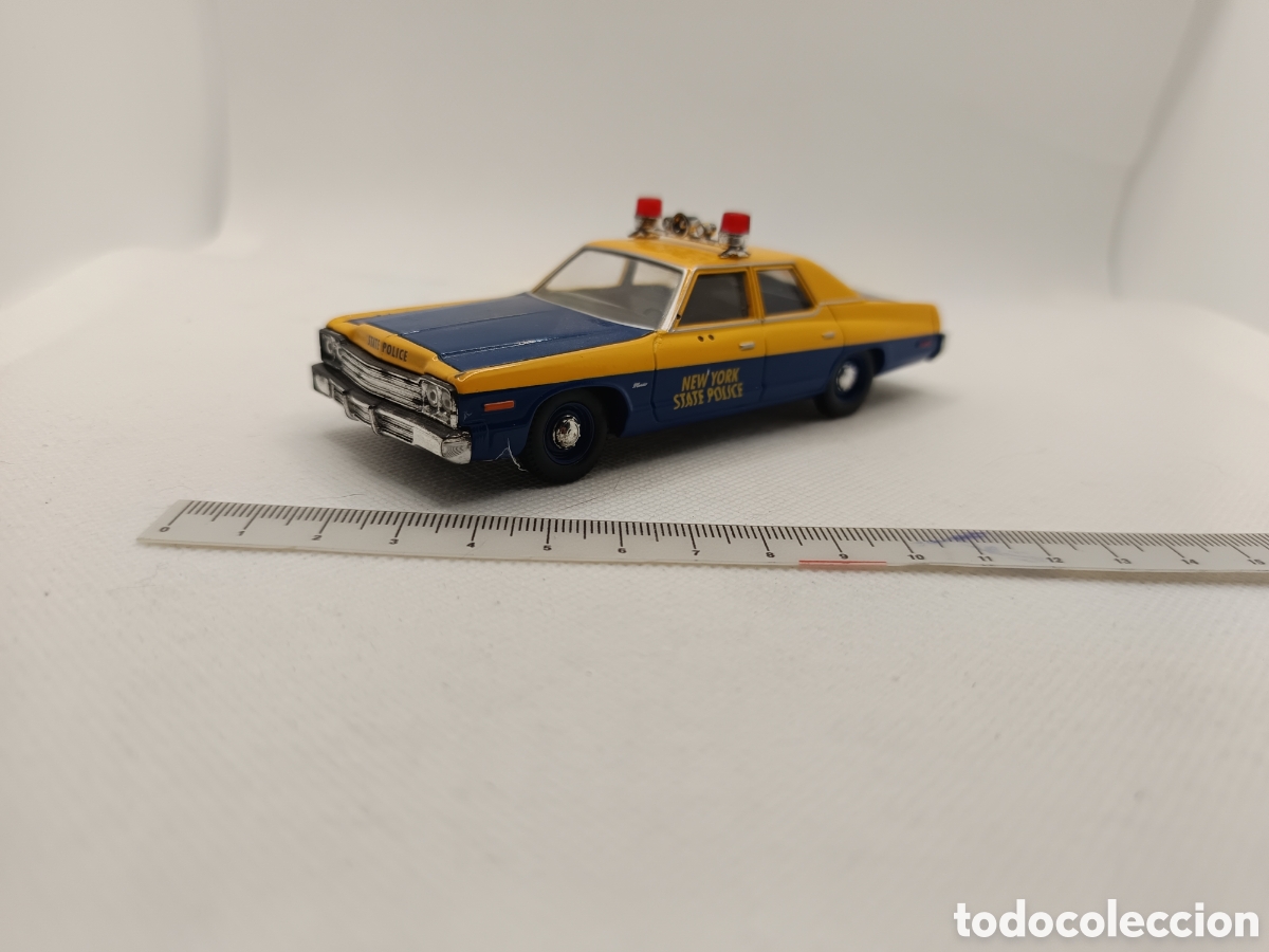 Coches a escala: Dodge M&oacute;naco NYSP sin caja