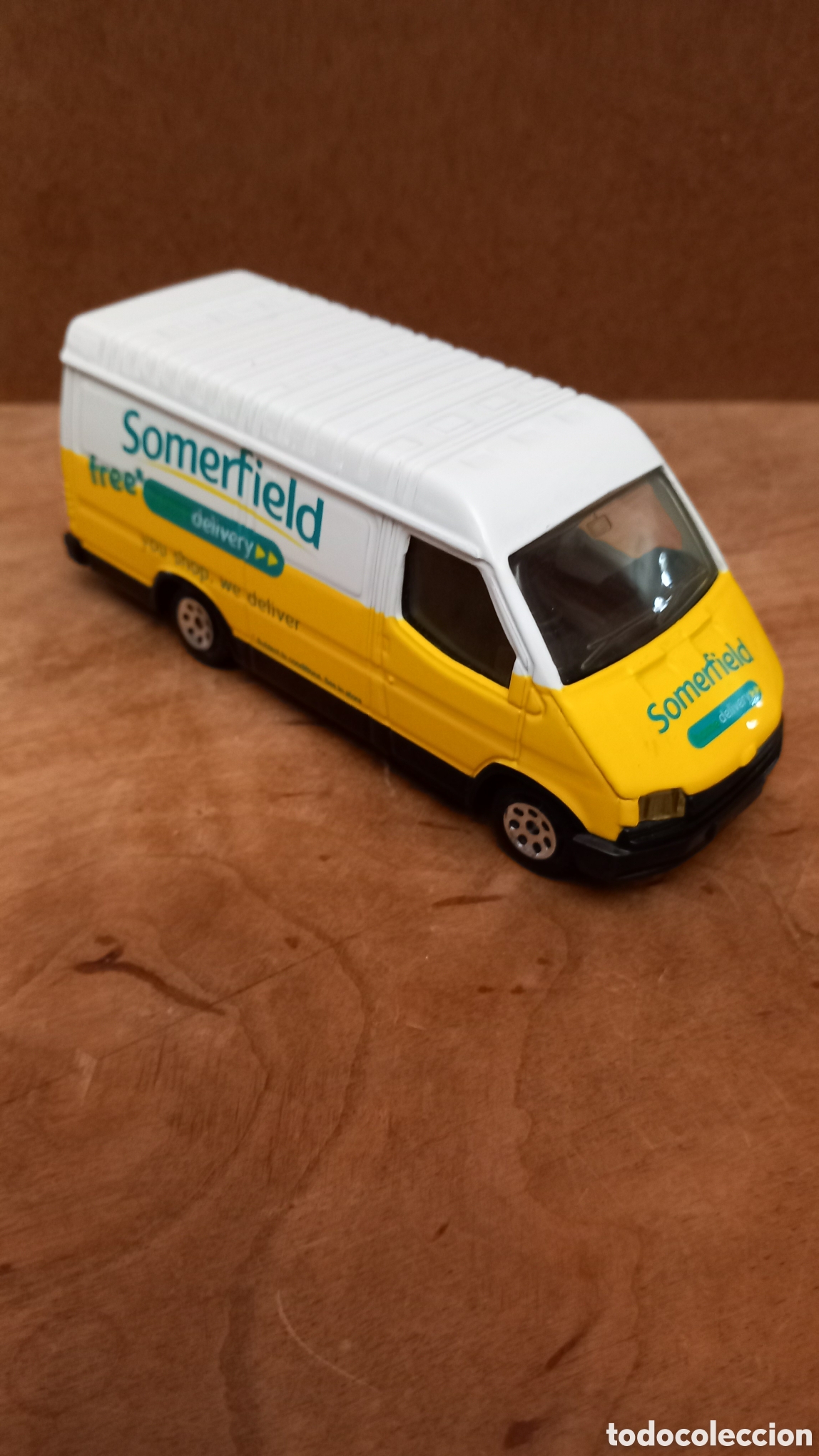 Coches a escala: Furgoneta Ford Transit Somerfield - Corgi Escala 1:43 - Miniatura De Colecci&oacute;n