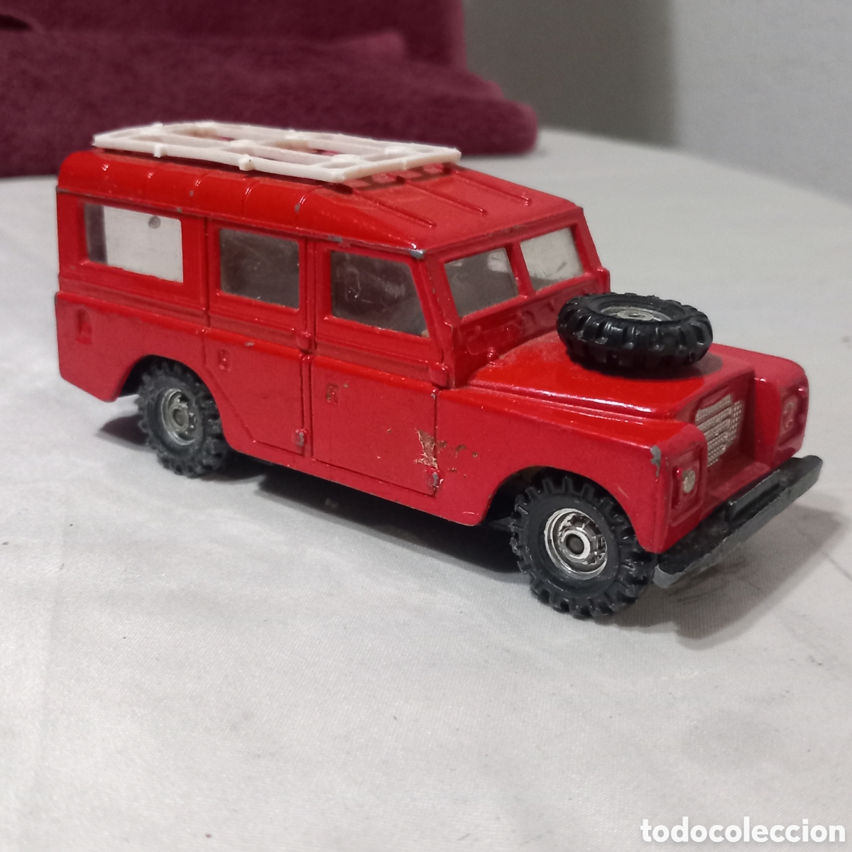 Coches a escala: CORGI LAND ROVER 109 WB