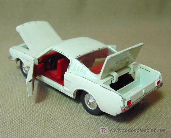Coches a escala: AUTOMOVIL DINKY TOYS, FORD MUSTANG FASTBACK, Nº 161, FABRICADO POR MECCANO, MADE IN ENGLAND - Foto 4 - 19174814