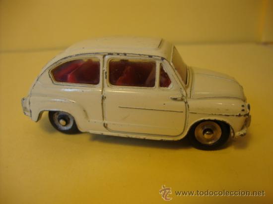 520 fiat 600 dinky toys años 1950-60 - Kaufen Modellautos im