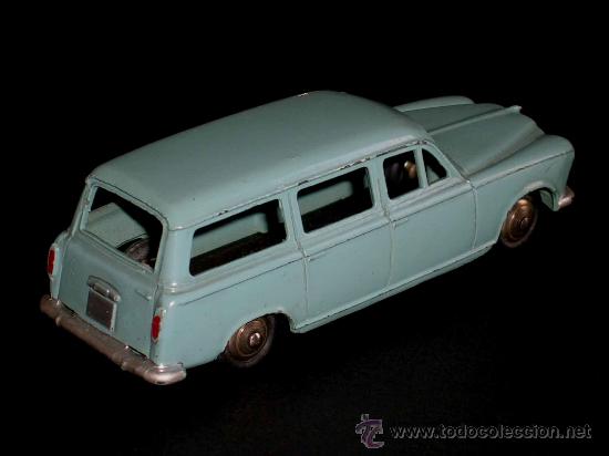 Dinky Toys 24F Peugeot 403 Familiale - France - 1/43 - Bleu - Avec Boîte