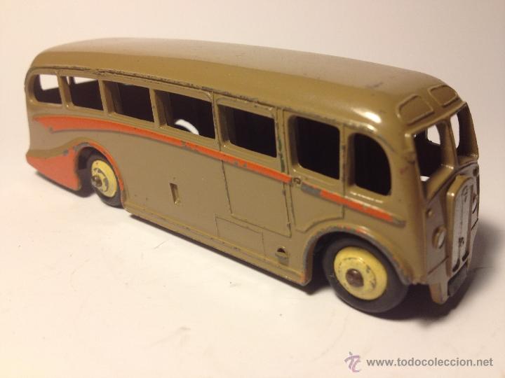 Coches a escala: DINKY 281/29g BUS INGLES LUXURY COACH. ANTIGUO A&Ntilde;O 1951. MUY BUENO