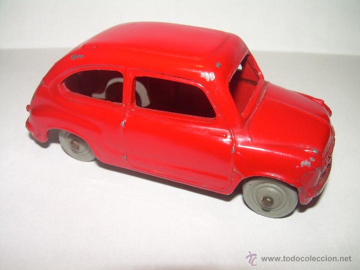 DINKY TOYS FIAT 600 D n° 520 de 1963 Made in France EUR 33,99 - FR