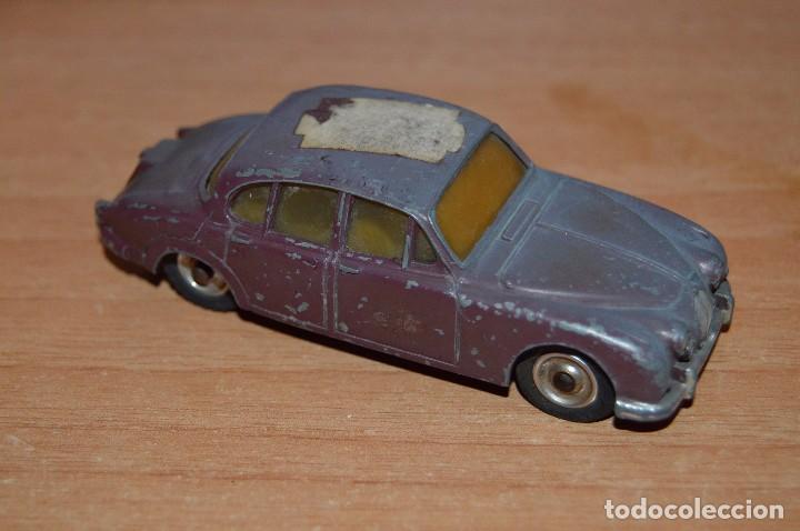 dinky toys jaguar