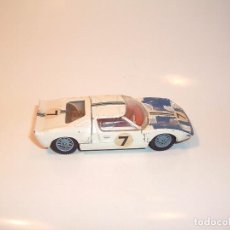 Coches a escala: DINKY TOYS, FORD GT 40, REF 215. Lote 98632339
