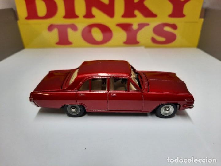 Dinky Toys Opel Admiral Rouge – Mecanno Triang – Miniature Ancienne Sans Boîte
