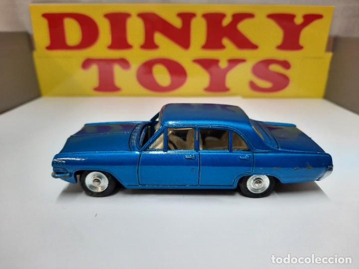 DINKY TOYS 513 OPEL ADMIRAL alkuperäisessä laatikossa. Lelut